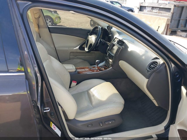 Продаж на аукціоні авто 2010 Lexus Is 250, vin: JTHCF5C24A5041031, номер лоту: 44872659