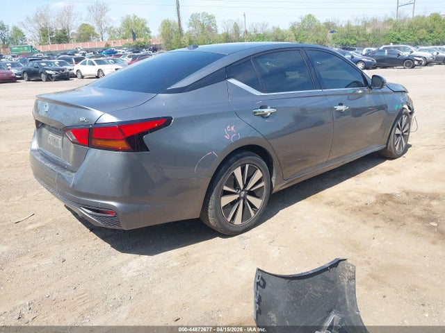 1N4BL4EV0KC196055 Nissan Altima 2.5 Sl
