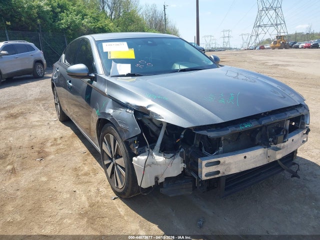 1N4BL4EV0KC196055 Nissan Altima 2.5 Sl