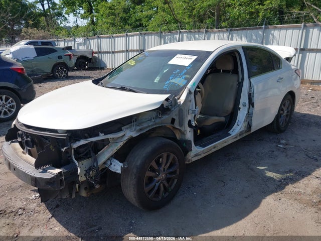 Продажа на аукционе авто 2015 Nissan Altima 2.5 S, vin: 1N4AL3AP9FC210022, номер лота: 44872690