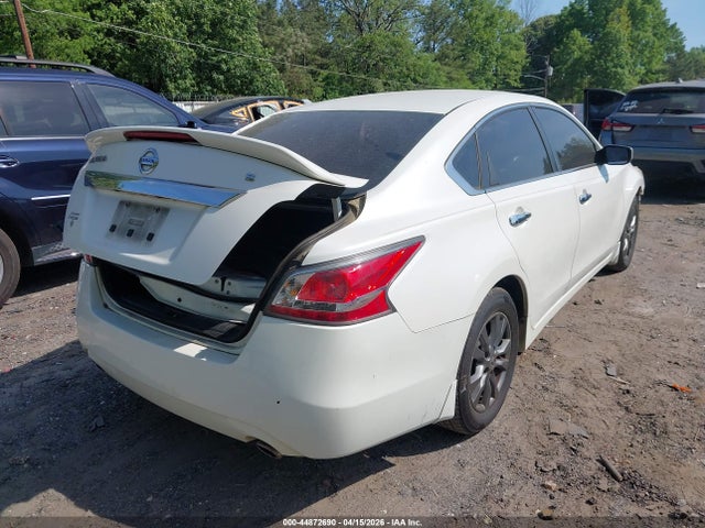 Продажа на аукционе авто 2015 Nissan Altima 2.5 S, vin: 1N4AL3AP9FC210022, номер лота: 44872690