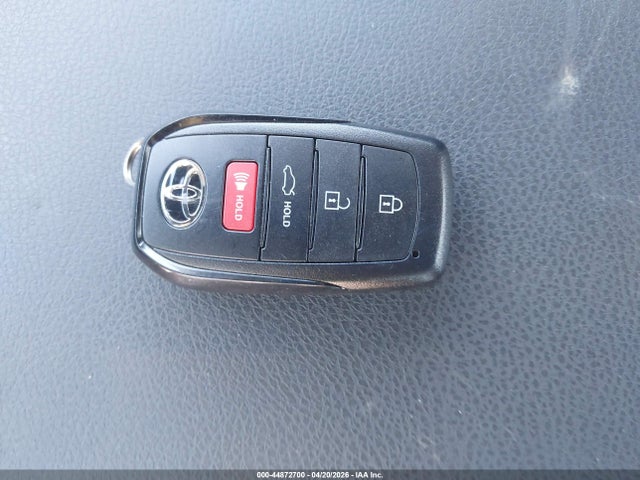 2026 Toyota Camry Le მანქანა იყიდება აუქციონზე, vin: 4T1DAACK5TU246598, აუქციონის ნომერი: 44872700