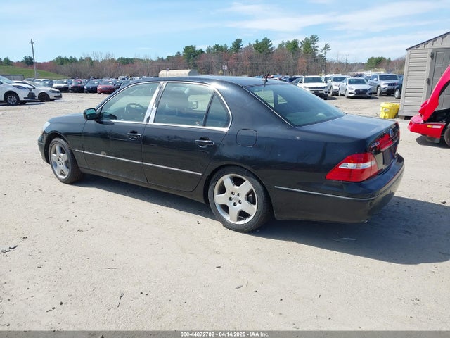 2005 LEXUS LS 430 JTHBN36FX55019767 Photo 2