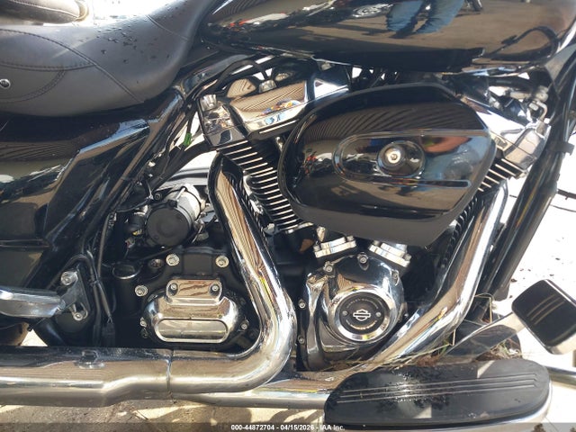 1HD1KHC1XMB644809 Harley-Davidson FLTRX