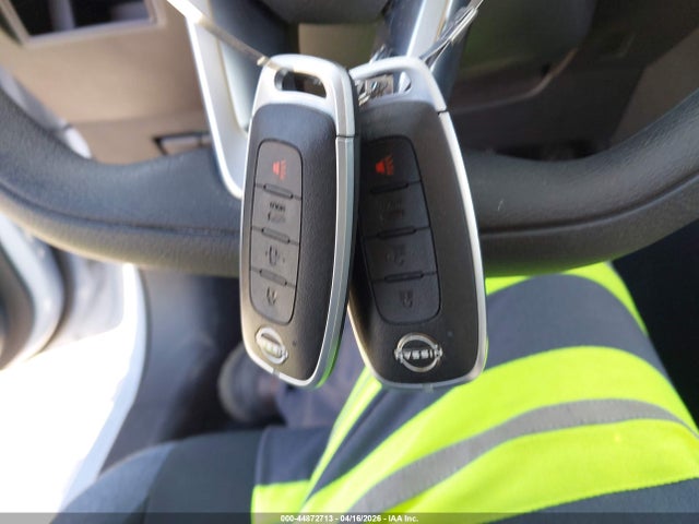 2024 Nissan Versa 1.6 Sv მანქანა იყიდება აუქციონზე, vin: 3N1CN8EV1RL923267, აუქციონის ნომერი: 44872713