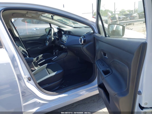 2024 Nissan Versa 1.6 Sv მანქანა იყიდება აუქციონზე, vin: 3N1CN8EV1RL923267, აუქციონის ნომერი: 44872713