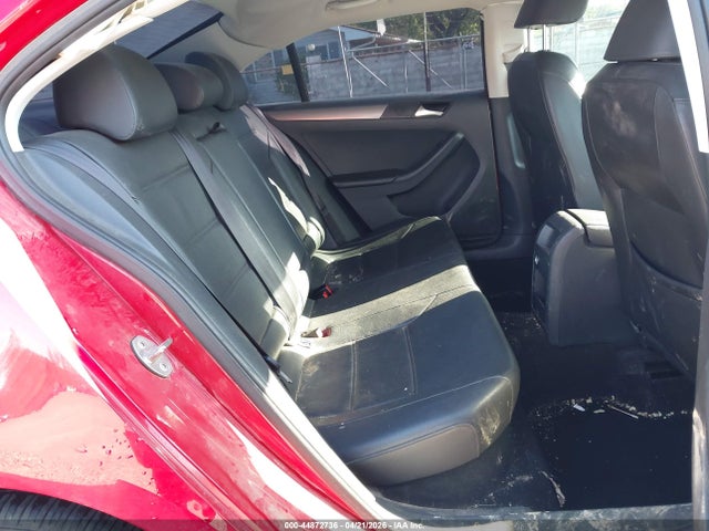 44872736 :رقم المزاد ، 3VW3A7AJ0FM275252 vin ، 2015 Volkswagen Jetta 2.0l Tdi Se مزاد بيع