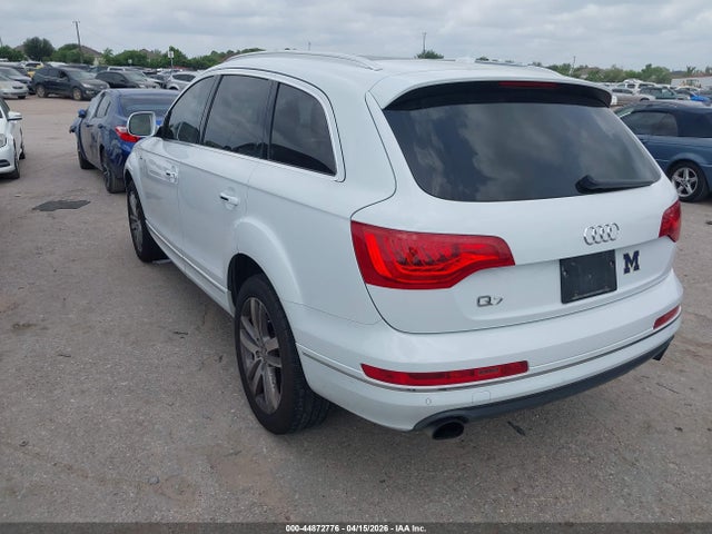 2013 AUDI Q7 WA1LGAFE4DD010492 Photo 2