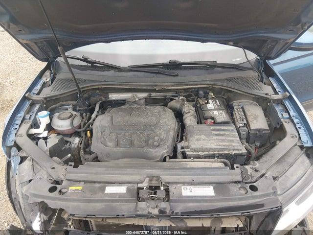 2018 Volkswagen Tiguan 2.0t S მანქანა იყიდება აუქციონზე, vin: 3VV1B7AX9JM073029, აუქციონის ნომერი: 44872787