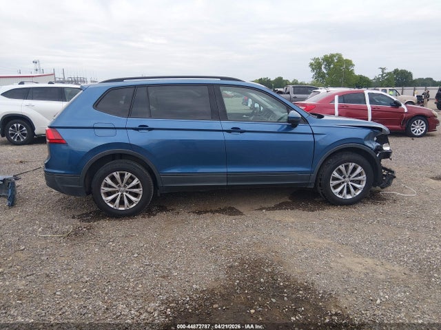 2018 Volkswagen Tiguan 2.0t S მანქანა იყიდება აუქციონზე, vin: 3VV1B7AX9JM073029, აუქციონის ნომერი: 44872787
