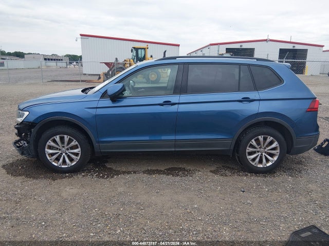 2018 Volkswagen Tiguan 2.0t S მანქანა იყიდება აუქციონზე, vin: 3VV1B7AX9JM073029, აუქციონის ნომერი: 44872787
