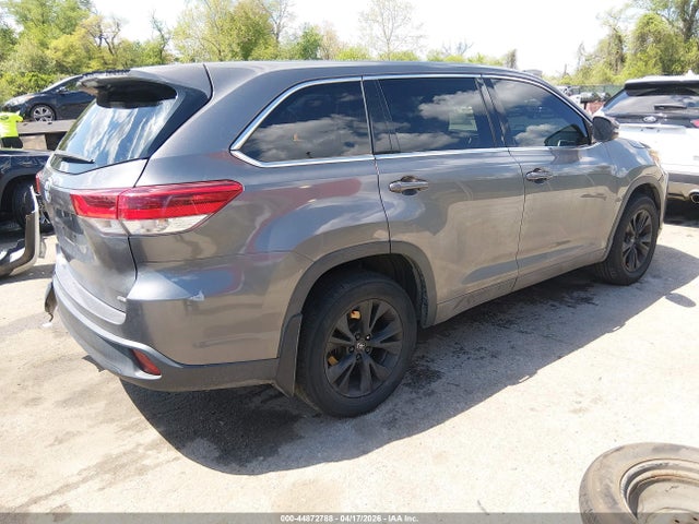 Aukcja sprzedaży 2018 Toyota Highlander Le, vin: 5TDBZRFH6JS892799, numer aukcji: 44872788