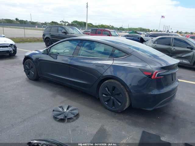 2024 Tesla Model 3 Long Range Dual Motor All-wheel Drive/rear-wheel Drive მანქანა იყიდება აუქციონზე, vin: 5YJ3E1EA7RF745087, აუქციონის ნომერი: 44872794