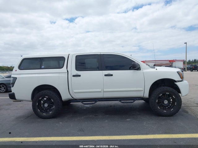 2010 Nissan Titan Se მანქანა იყიდება აუქციონზე, vin: 1N6AA0ED8AN315773, აუქციონის ნომერი: 44872804