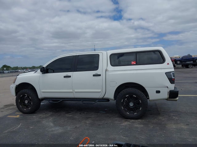 2010 Nissan Titan Se მანქანა იყიდება აუქციონზე, vin: 1N6AA0ED8AN315773, აუქციონის ნომერი: 44872804