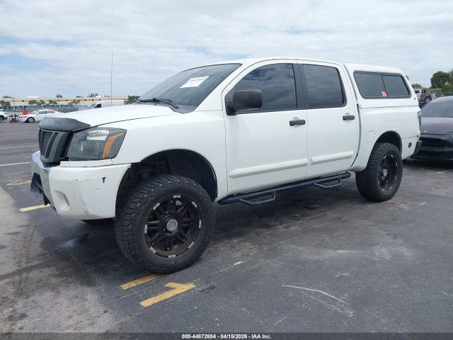 2010 Nissan Titan Se მანქანა იყიდება აუქციონზე, vin: 1N6AA0ED8AN315773, აუქციონის ნომერი: 44872804
