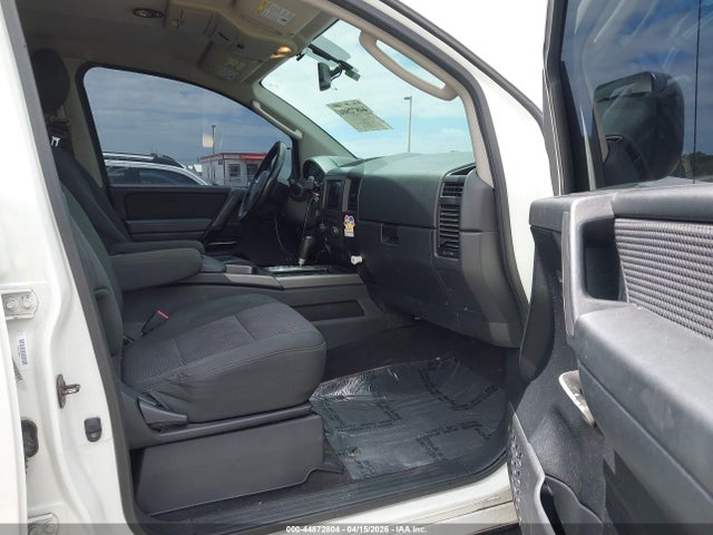 2010 Nissan Titan Se მანქანა იყიდება აუქციონზე, vin: 1N6AA0ED8AN315773, აუქციონის ნომერი: 44872804