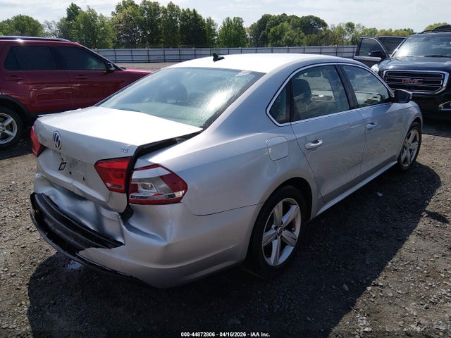 Aukcja sprzedaży 2013 Volkswagen Passat 2.5l Se, vin: 1VWBP7A3XDC017394, numer aukcji: 44872806