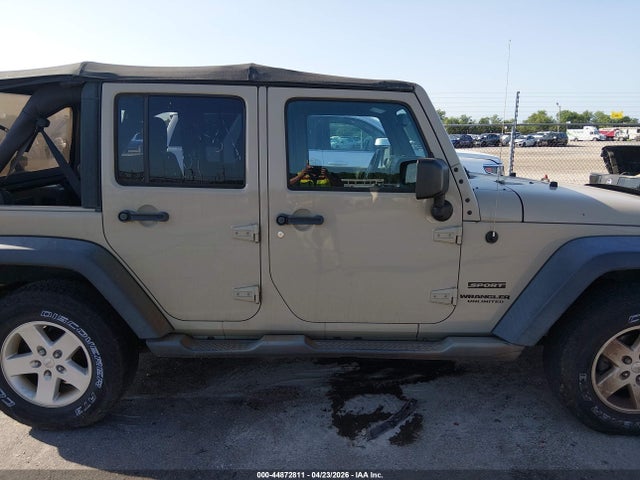 1C4BJWDG0HL690195 Jeep Wrangler Unlimited Sport 4x4