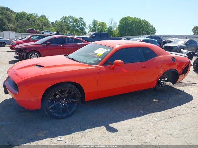 2021 Dodge Challenger Sxt მანქანა იყიდება აუქციონზე, vin: 2C3CDZAG8MH510345, აუქციონის ნომერი: 44872818