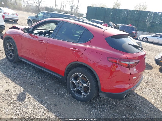 Продажа на аукционе авто 2018 Alfa Romeo Stelvio Sport Awd, vin: ZASFAKPN6J7B61828, номер лота: 44872832