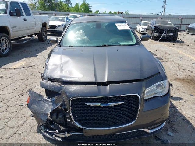 44872833 :رقم المزاد ، 2C3CCAAG3JH211412 vin ، 2018 Chrysler 300 Touring L مزاد بيع