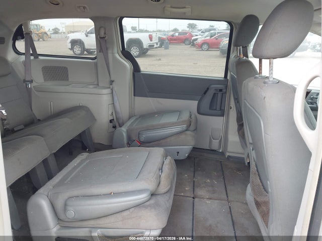 2010 CHRYSLER TOWN & COUNTRY 2A4RR5D13AR214558 Photo 7