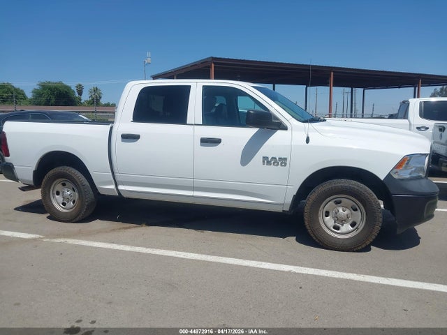 Продажа на аукционе авто 2018 Ram 1500 Tradesman  4x4 5'7 Box, vin: 1C6RR7KG7JS306724, номер лота: 44872916