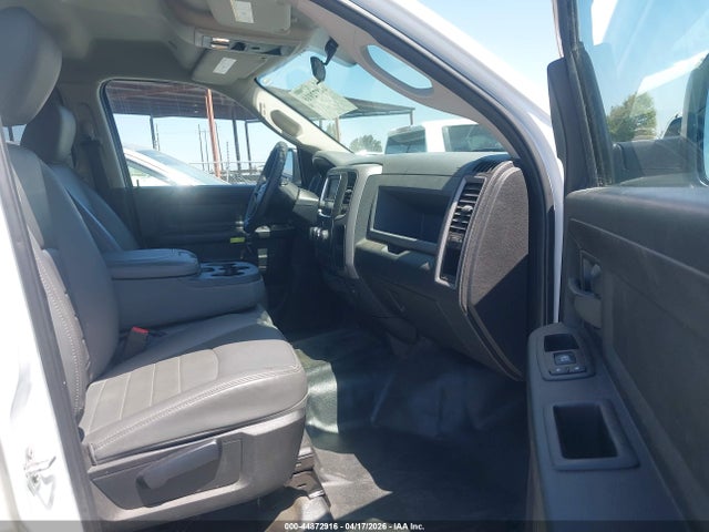 Продажа на аукционе авто 2018 Ram 1500 Tradesman  4x4 5'7 Box, vin: 1C6RR7KG7JS306724, номер лота: 44872916