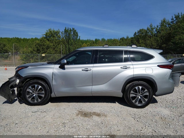 5TDGZRAH2LS508128 Toyota Highlander Xle