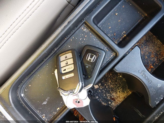 Продажа на аукционе авто 2016 Honda Cr-v Touring, vin: 5J6RM4H97GL115087, номер лота: 44872924