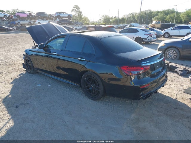 44872944 :رقم المزاد ، W1KZF6BB7NB057370 vin ، 2022 Mercedes-benz Amg E 53 4matic مزاد بيع