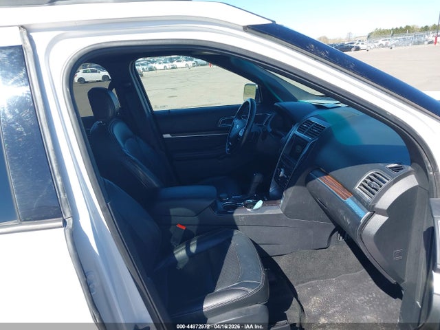 44872972 :رقم المزاد ، 1FM5K8F81HGA87790 vin ، 2017 Ford Explorer Limited مزاد بيع