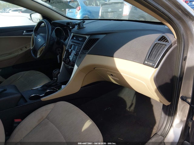 2014 Hyundai Sonata Gls მანქანა იყიდება აუქციონზე, vin: 5NPEB4AC1EH872021, აუქციონის ნომერი: 44872981