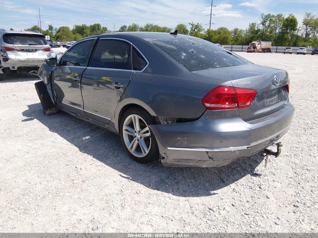 1VWBN7A39EC085094 Volkswagen Passat 2.0l Tdi Se