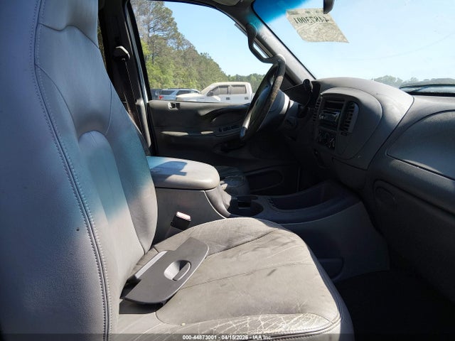 Продажа на аукционе авто 2002 Ford Expedition Xlt, vin: 1FMPU16L22LA55248, номер лота: 44873001