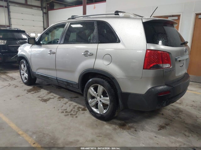 44873074 :رقم المزاد ، 5XYKU4A60DG346864 vin ، 2013 Kia Sorento Ex مزاد بيع