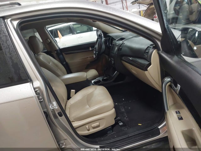 44873074 :رقم المزاد ، 5XYKU4A60DG346864 vin ، 2013 Kia Sorento Ex مزاد بيع