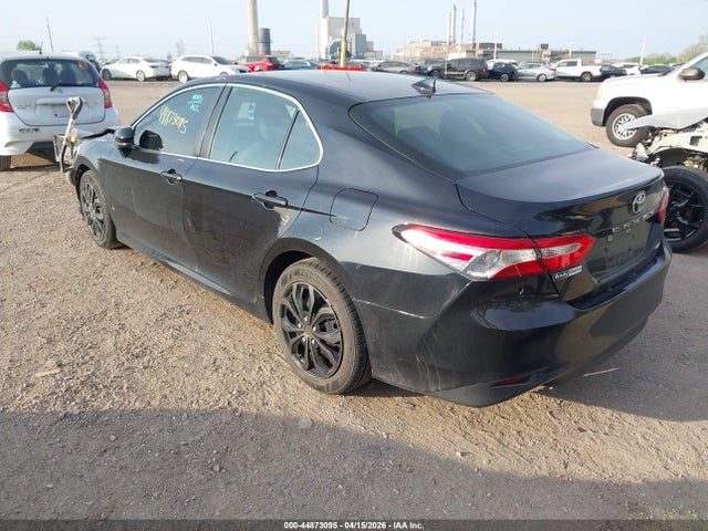 2020 Toyota Camry Le მანქანა იყიდება აუქციონზე, vin: 4T1C11AK3LU859625, აუქციონის ნომერი: 44873095