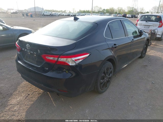 2020 Toyota Camry Le მანქანა იყიდება აუქციონზე, vin: 4T1C11AK3LU859625, აუქციონის ნომერი: 44873095