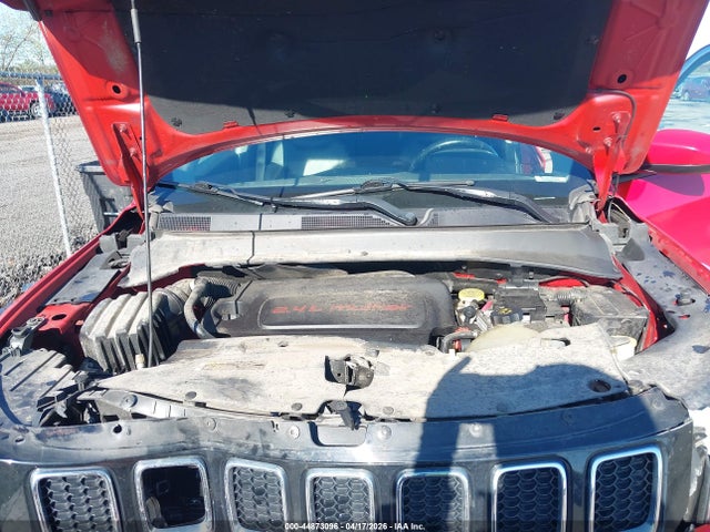 2018 Jeep Compass Latitude 4x4 მანქანა იყიდება აუქციონზე, vin: 3C4NJDBB9JT350384, აუქციონის ნომერი: 44873096