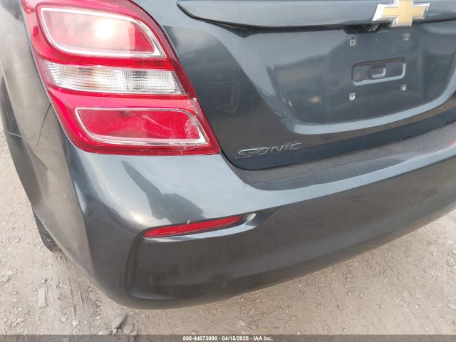 1G1JB5SHXH4149947 Chevrolet Sonic Ls Auto