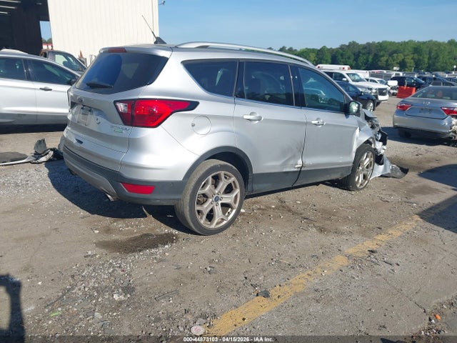 2019 Ford Escape Titanium მანქანა იყიდება აუქციონზე, vin: 1FMCU0J9XKUA87413, აუქციონის ნომერი: 44873103