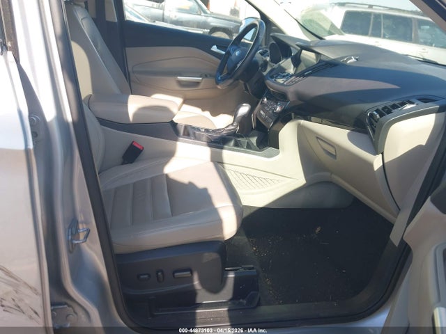 2019 Ford Escape Titanium მანქანა იყიდება აუქციონზე, vin: 1FMCU0J9XKUA87413, აუქციონის ნომერი: 44873103