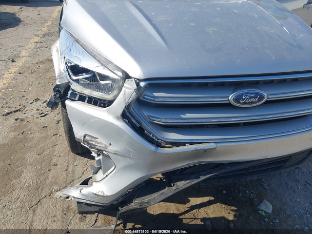 2019 Ford Escape Titanium მანქანა იყიდება აუქციონზე, vin: 1FMCU0J9XKUA87413, აუქციონის ნომერი: 44873103