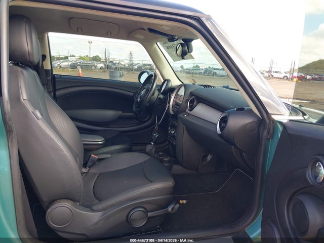 2012 MINI COOPER WMWSU3C53CT256476 Photo 4