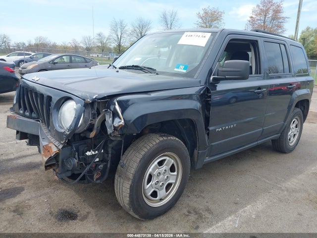 44873138 :رقم المزاد ، 1C4NJRBB9FD197774 vin ، 2015 Jeep Patriot Sport مزاد بيع