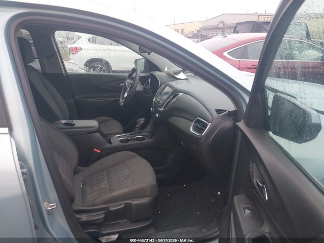 2022 Chevrolet Equinox Awd Lt მანქანა იყიდება აუქციონზე, vin: 2GNAXUEV6N6110388, აუქციონის ნომერი: 44873142