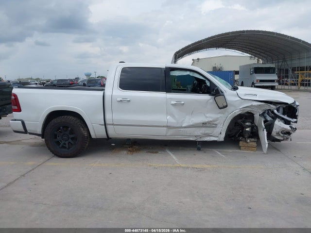 Продажа на аукционе авто 2022 Ram 1500 Limited  4x4 5'7 Box, vin: 1C6SRFHT3NN453840, номер лота: 44873145