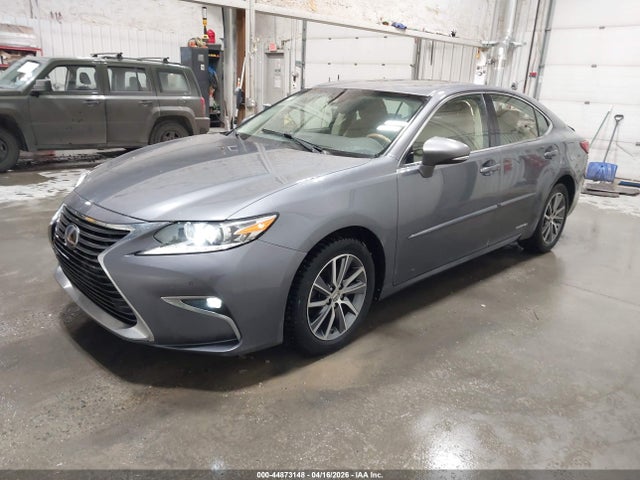 44873148 :رقم المزاد ، JTHBW1GG6G2117191 vin ، 2016 Lexus Es 300h مزاد بيع